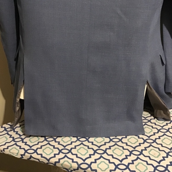 🔥SALE! Jos. A. Bank, 40L, new cond, see pics, Chest=21, sleeves=24 gorgeous 😎 - Picture 6 of 6